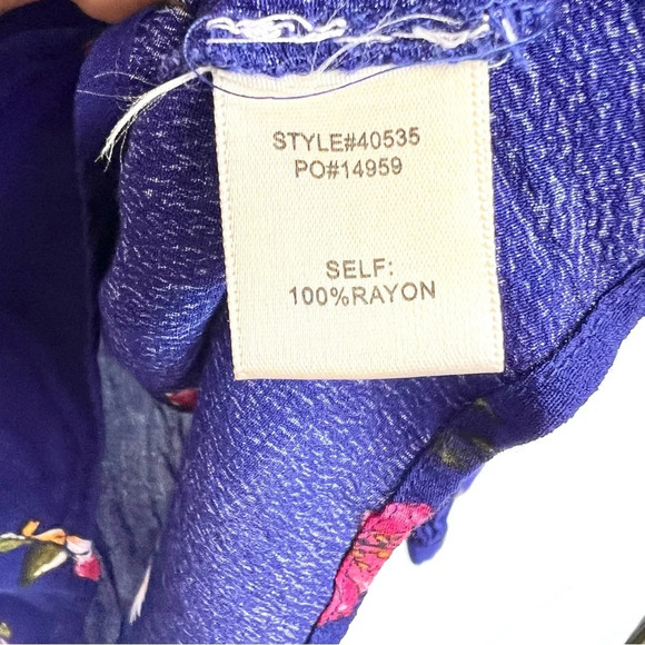 Skies Are Blue Floral Blouse Casual Long Sleeve Blue Shirt Women’s Size Medium - Picture 8 of 12